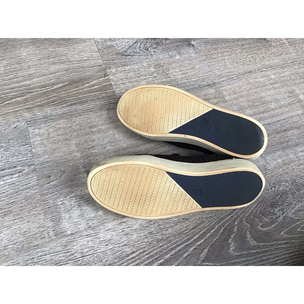 Rothy's Womens Size 7.5 Sneakers Black Knit Slip On Flat Casual Comfort Shoes